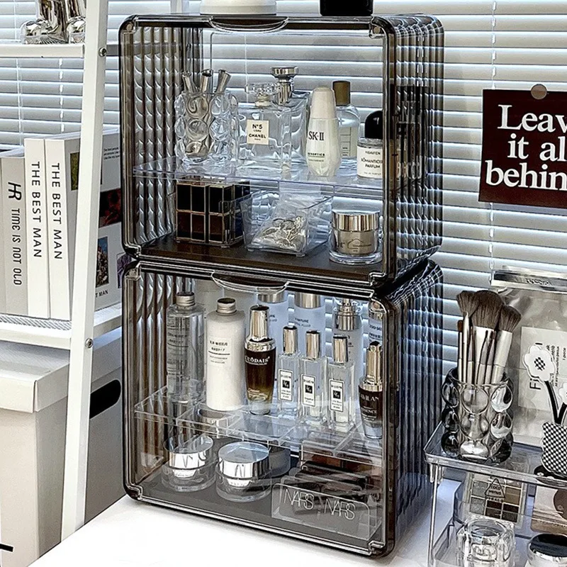 صندوق تخزين مستحضرات التجميل ا - مراجعة Luxury Skincare Box وسعره