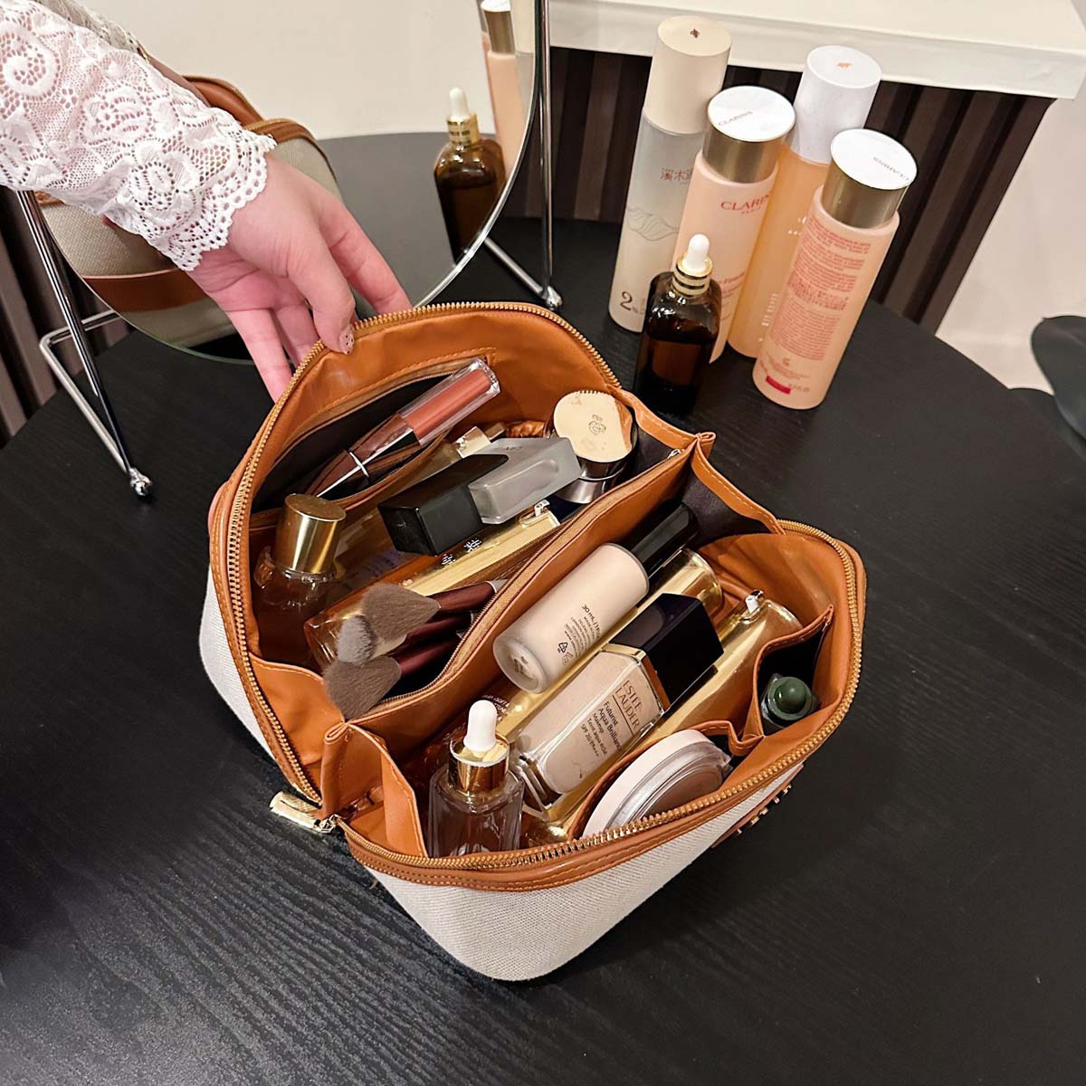 حقيبة تخزين يدوية من القماش بت - مراجعة Luxury Skincare Box وسعره